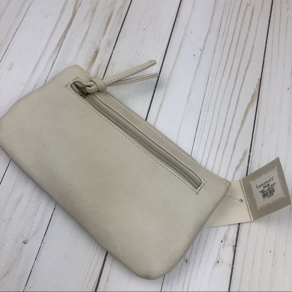 Francesca's Collections Bags Nwt Francescas Arrow Clutch With Chain